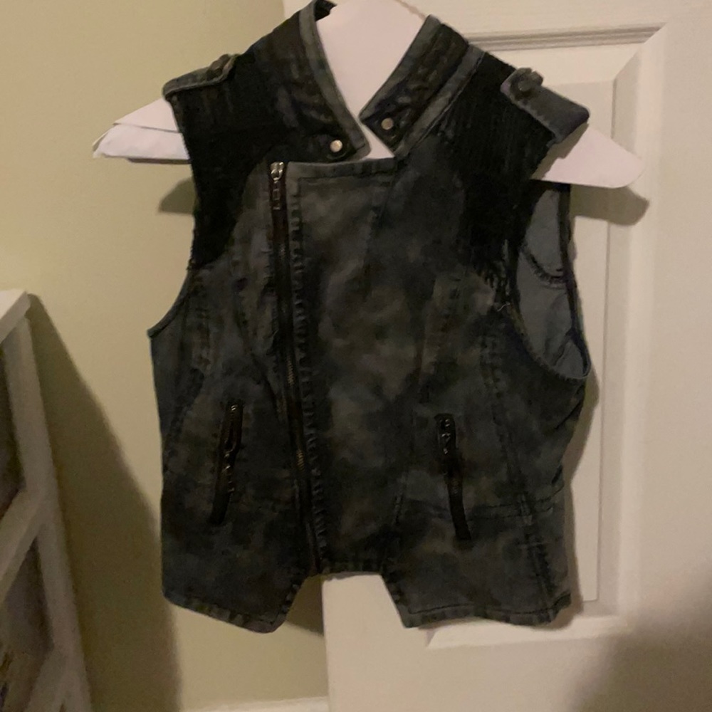 Black jean vest